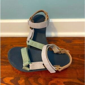 Teva multi color strap sandals